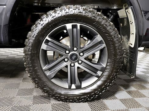 Used 2020 Ford F150 Lariat w/ Equipment Group 502A Luxury image 51