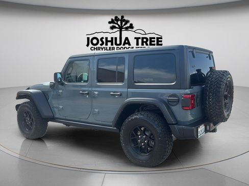 Used 2024 Jeep Wrangler Unlimited AWD/4WD image 5
