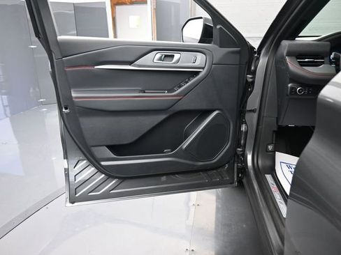 New 2026 Ford Explorer ST-Line image 12