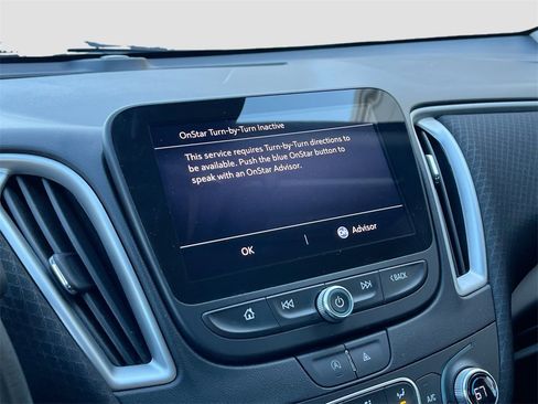 Used 2024 Chevrolet Malibu LT image 12