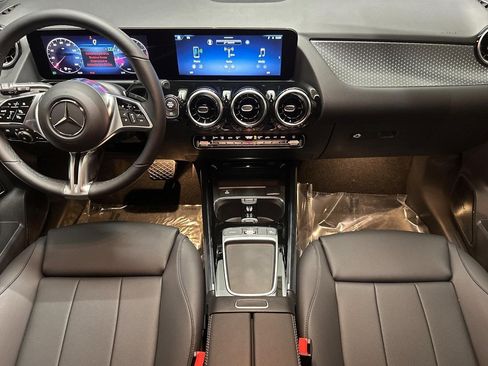 Used 2026 Mercedes-Benz GLA 250 image 13