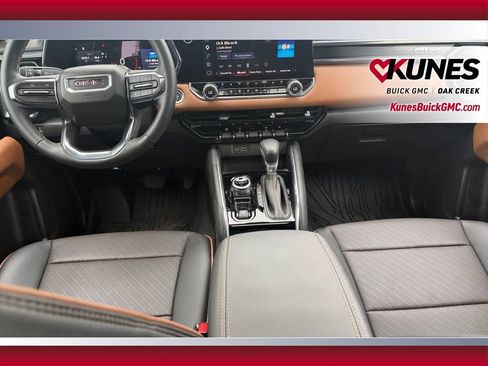 Used 2024 GMC Canyon AT4 w/ AT4 Premium Package AWD/4WD image 25