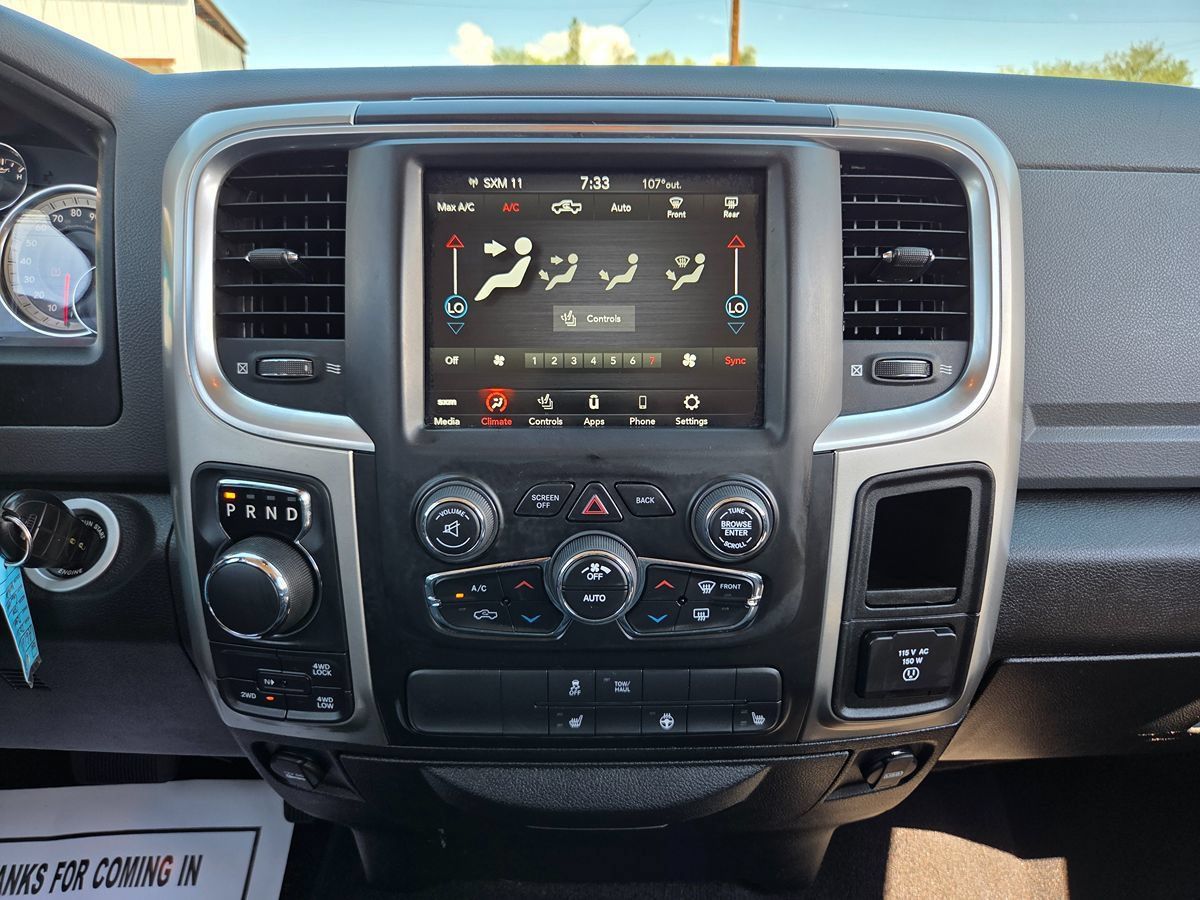 Used 2020 RAM 1500 Classic SLT w/ Luxury Group AWD/4WD image 34