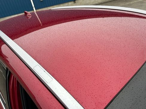 Used 2021 Toyota Venza XLE w/ Softex Package image 28