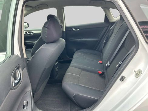 Used 2017 Nissan Sentra S image 10
