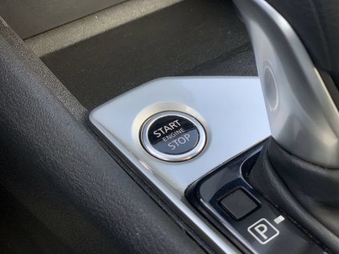 Used 2025 Nissan Altima 2.5 SV FWD image 14