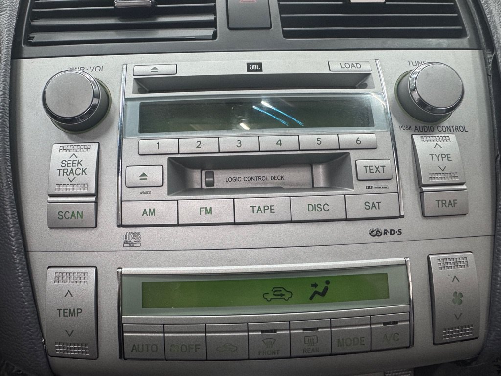Used 2006 Toyota Solara SE FWD image 37
