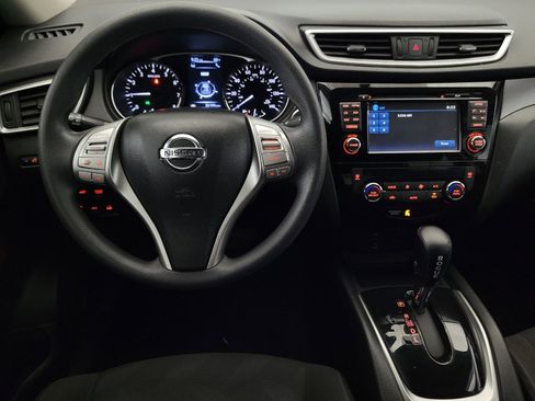 Used 2015 Nissan Rogue SV w/ SV Premium Package AWD/4WD image 22