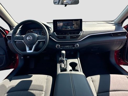 New 2025 Nissan Altima 2.5 SV w/ SV Special Edition Package image 3