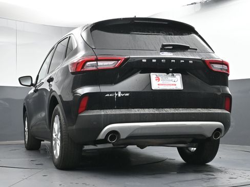 Used 2023 Ford Escape Active w/ Tech Pack #1 image 27