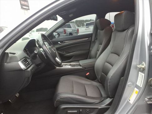 Used 2020 Honda Accord Sport image 18