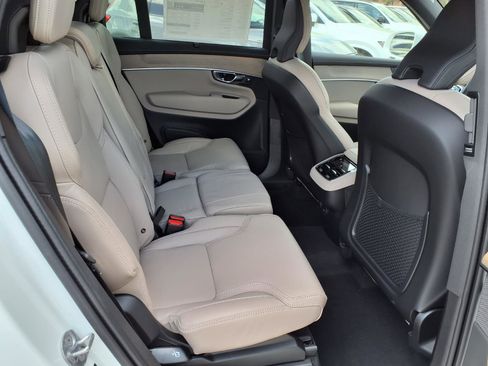 New 2026 Volvo XC90 B6 Ultra w/ Protection Package AWD/4WD image 10