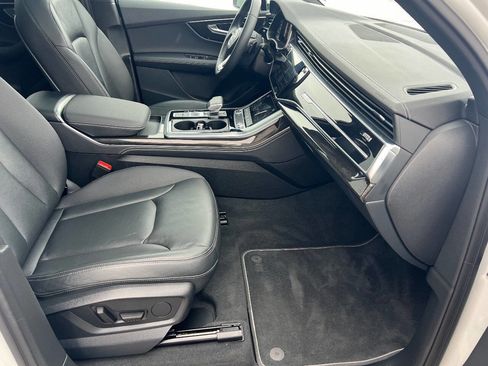 Used 2025 Audi Q7 3.0T Premium Plus image 17
