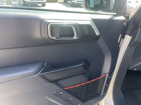New 2025 Ford Bronco Raptor w/ Interior Carbon Fiber Pack image 26