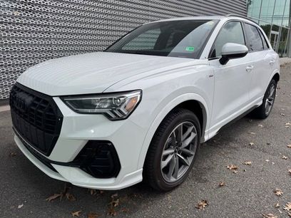New 2025 Audi Q3 2.0T Premium
