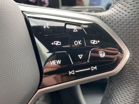 Used 2025 Volkswagen Jetta GLI Autobahn image 24