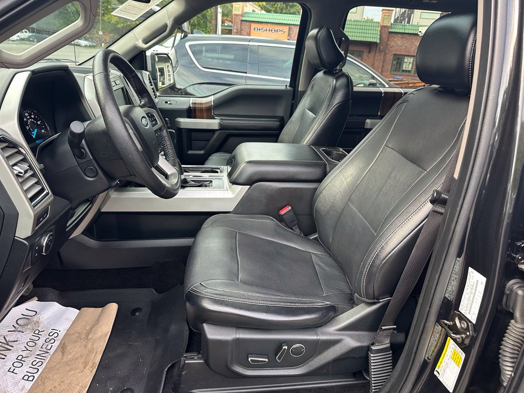 Used 2015 Ford F150 Lariat w/ Equipment Group 502A Luxury AWD/4WD image 9