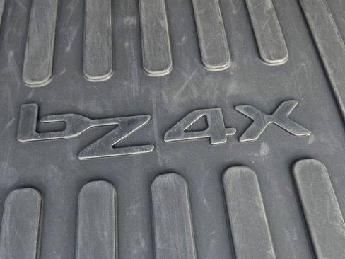 Used 2023 Toyota bZ4X AWD image 62