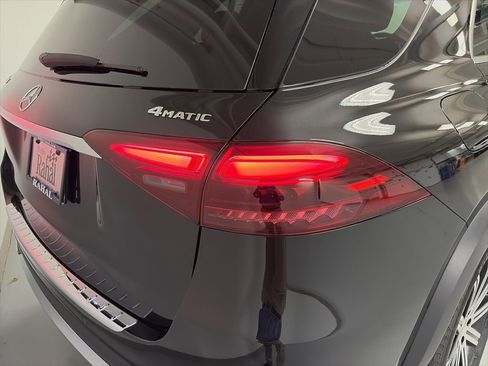 Certified 2026 Mercedes-Benz GLE 350 4MATIC image 9