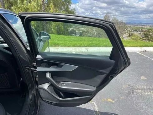 Used 2019 Audi A4 2.0T Premium FWD image 13