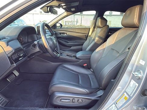 Used 2024 Honda Accord Sport image 10