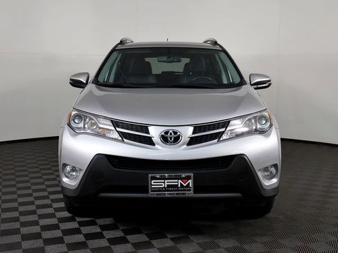 Used 2014 Toyota RAV4 Limited image 4
