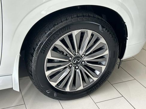 New 2026 INFINITI QX80 Luxe w/ Cargo Package AWD/4WD image 7