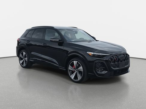 New 2025 Audi SQ5 Premium Plus image 3