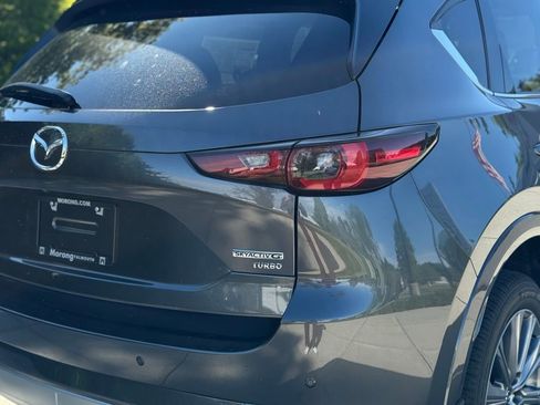 Used 2025 MAZDA CX-5 Signature image 12