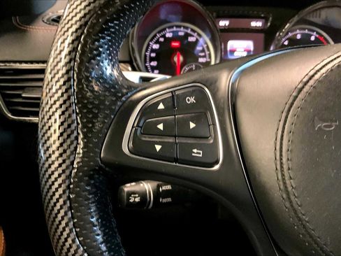 Used 2017 Mercedes-Benz GLS 550 4MATIC image 25