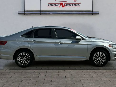 Used 2020 Volkswagen Jetta S image 3