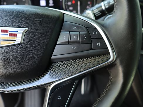 Used 2023 Cadillac XT5 Sportv w/ Technology Package image 27