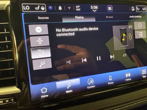 New 2027 Chrysler Pacifica Select FWD image 30