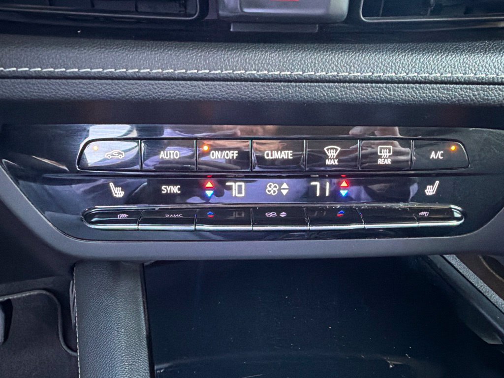 Used 2021 Buick Envision Preferred FWD image 23
