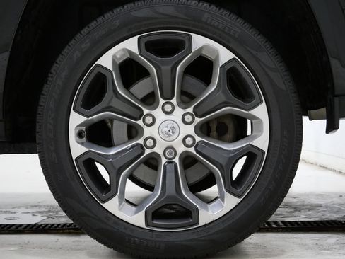 Used 2023 RAM 1500 Limited w/ Trailer Tow Group AWD/4WD image 9