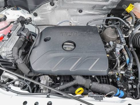 New 2026 Buick Encore GX Avenir w/ Avenir Technology Package FWD image 28