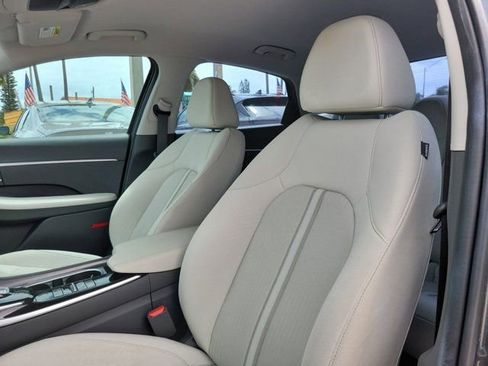Certified 2023 Hyundai Sonata SE image 12