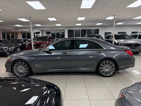 Used 2018 Mercedes-Benz S 450 Sedan image 3