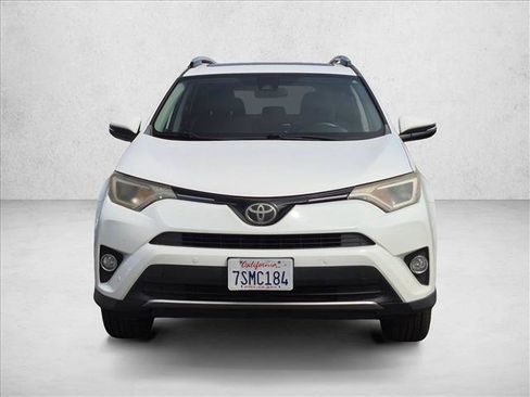 Used 2016 Toyota RAV4 XLE w/ Convenience Package FWD image 3