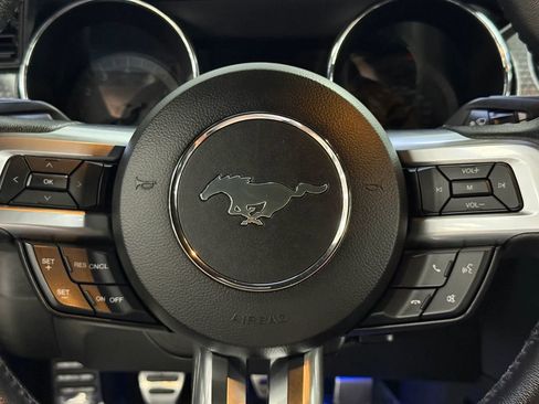 Used 2017 Ford Mustang GT Premium image 27