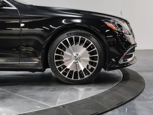 Used 2019 Mercedes-Benz Maybach S 560 4MATIC image 19