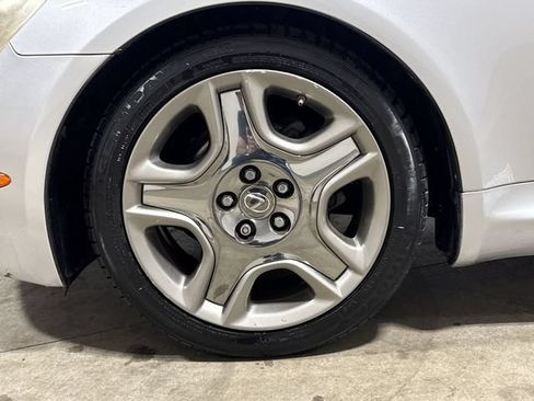 Used 2007 Lexus SC 430 Convertible RWD image 26