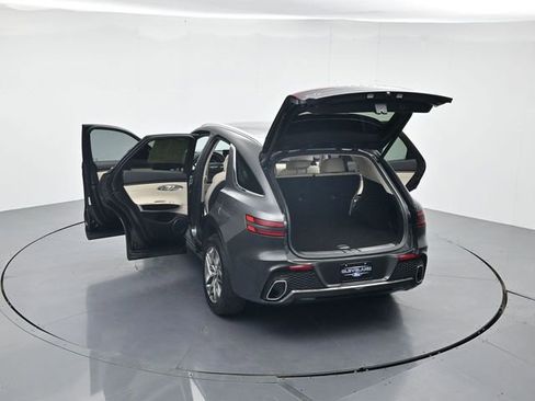 Used 2024 Genesis GV70 2.5T image 45