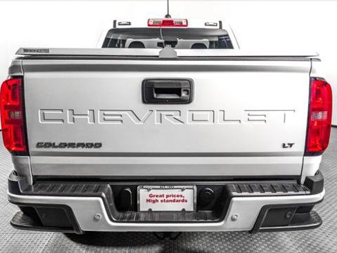 Used 2022 Chevrolet Colorado LT w/ Fleet Safety Package AWD/4WD image 7