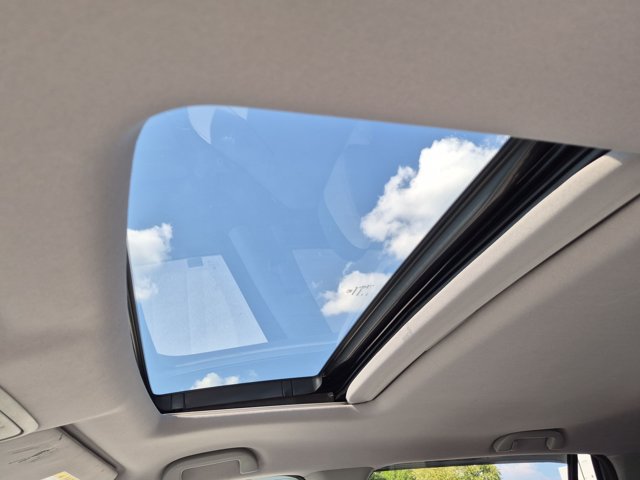 Used 2017 Honda Pilot EX-L image 13