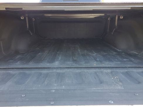 Used 2017 RAM 2500 Laramie w/ Sport Appearance Group image 10