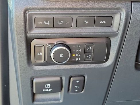 Certified 2022 Ford F150 Raptor w/ Equipment Group 801A High image 15