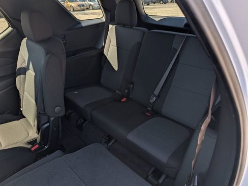 Certified 2023 Chevrolet Traverse LT image 15