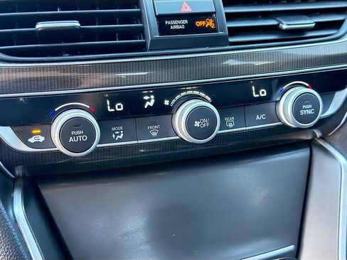Used 2019 Honda Accord Sport image 28