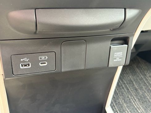 Certified 2026 Honda Odyssey EX-L image 24